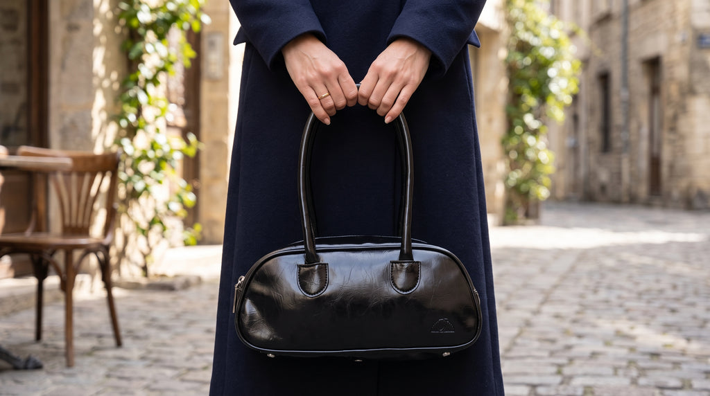 Tulu Shoulder Bag - Black